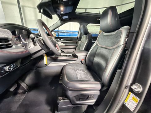 New 2026 Ford Explorer ST w/ Sun And Sound Package AWD/4WD image 23