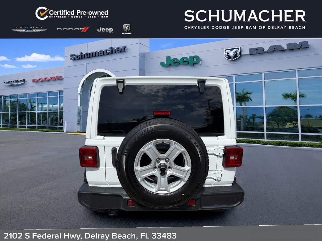 Certified 2022 Jeep Wrangler Unlimited Sport w/ Sun And Sound Package AWD/4WD image 6