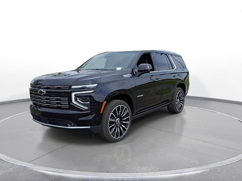 New 2025 Chevrolet Tahoe High Country AWD/4WD image 4