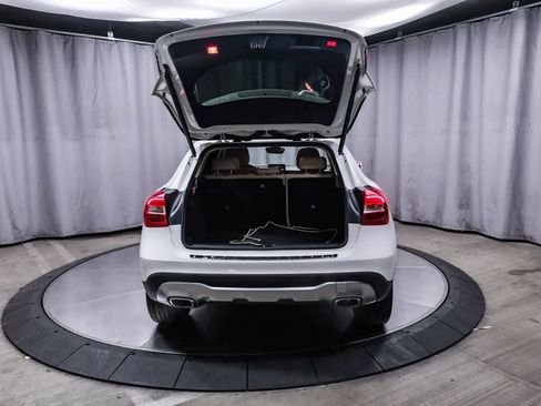 Used 2019 Mercedes-Benz GLA 250 image 27