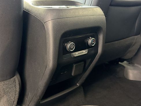 Used 2024 Chevrolet Traverse Z71 w/ LPO, Floor Liner Package AWD/4WD image 33
