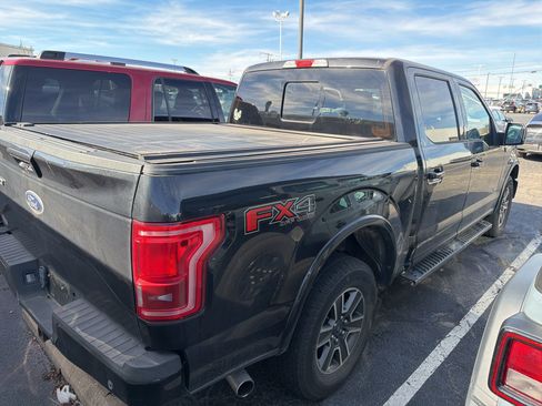 Used 2015 Ford F150 Lariat image 7