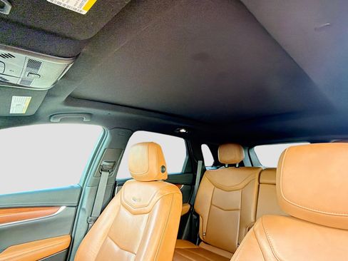 Used 2023 Cadillac XT5 Premium Luxury image 25
