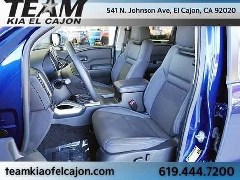 Used 2023 Nissan Frontier SV w/ SV Convenience Package image 16