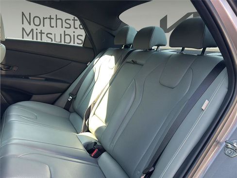 Used 2024 Hyundai Elantra Limited FWD image 21