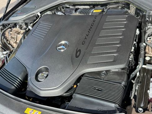 New 2026 Mercedes-Benz E 450 4MATIC Sedan image 18