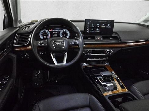 Used 2023 Audi Q5 2.0T Premium Plus w/ Premium Plus Package image 19