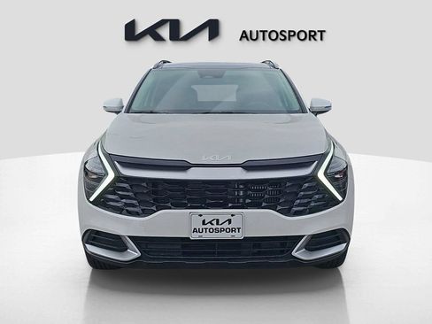 Used 2025 Kia Sportage EX w/ EX Premium Package AWD/4WD image 2