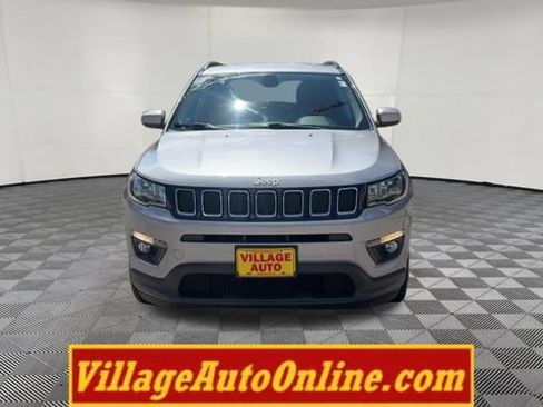 Used 2018 Jeep Compass Latitude w/ Popular Equipment Group AWD/4WD image 45