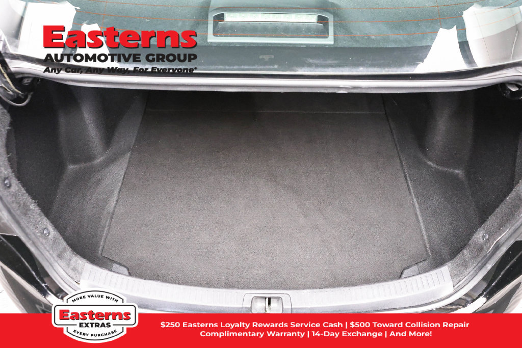 Used 2024 Toyota Corolla LE FWD image 9