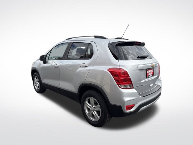 Used 2022 Chevrolet Trax LT w/ Driver Confidence Package AWD/4WD image 4