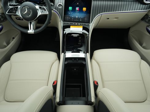 New 2026 Mercedes-Benz GLC 300 4MATIC image 28