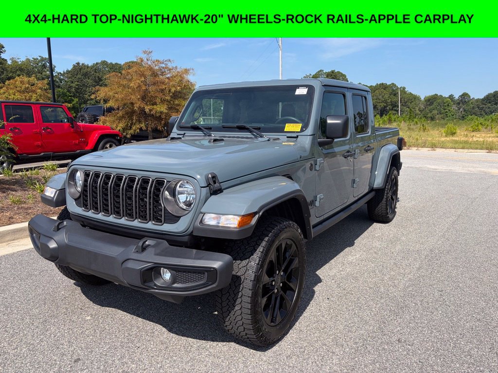 Certified 2024 Jeep Gladiator Sport AWD/4WD image 1