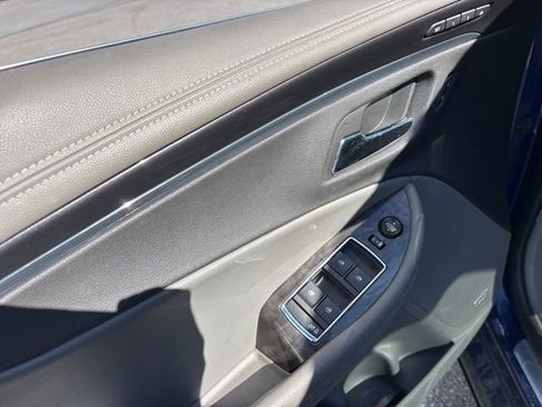 Used 2014 Chevrolet Impala LTZ FWD image 12