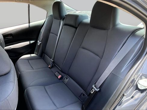 Used 2025 Toyota Corolla LE FWD image 18