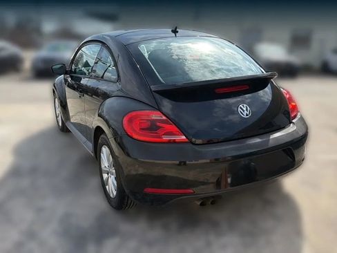 Used 2015 Volkswagen Beetle 1.8T FWD image 6