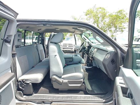 Used 2011 Ford F350 XLT w/ Camper Pkg AWD/4WD image 22