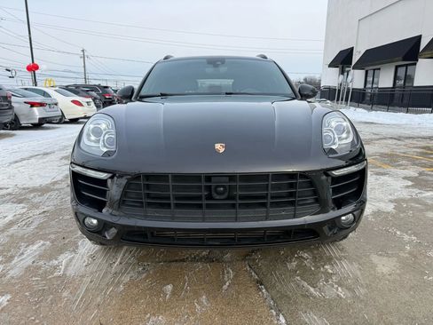Used 2018 Porsche Macan Sport Edition image 4