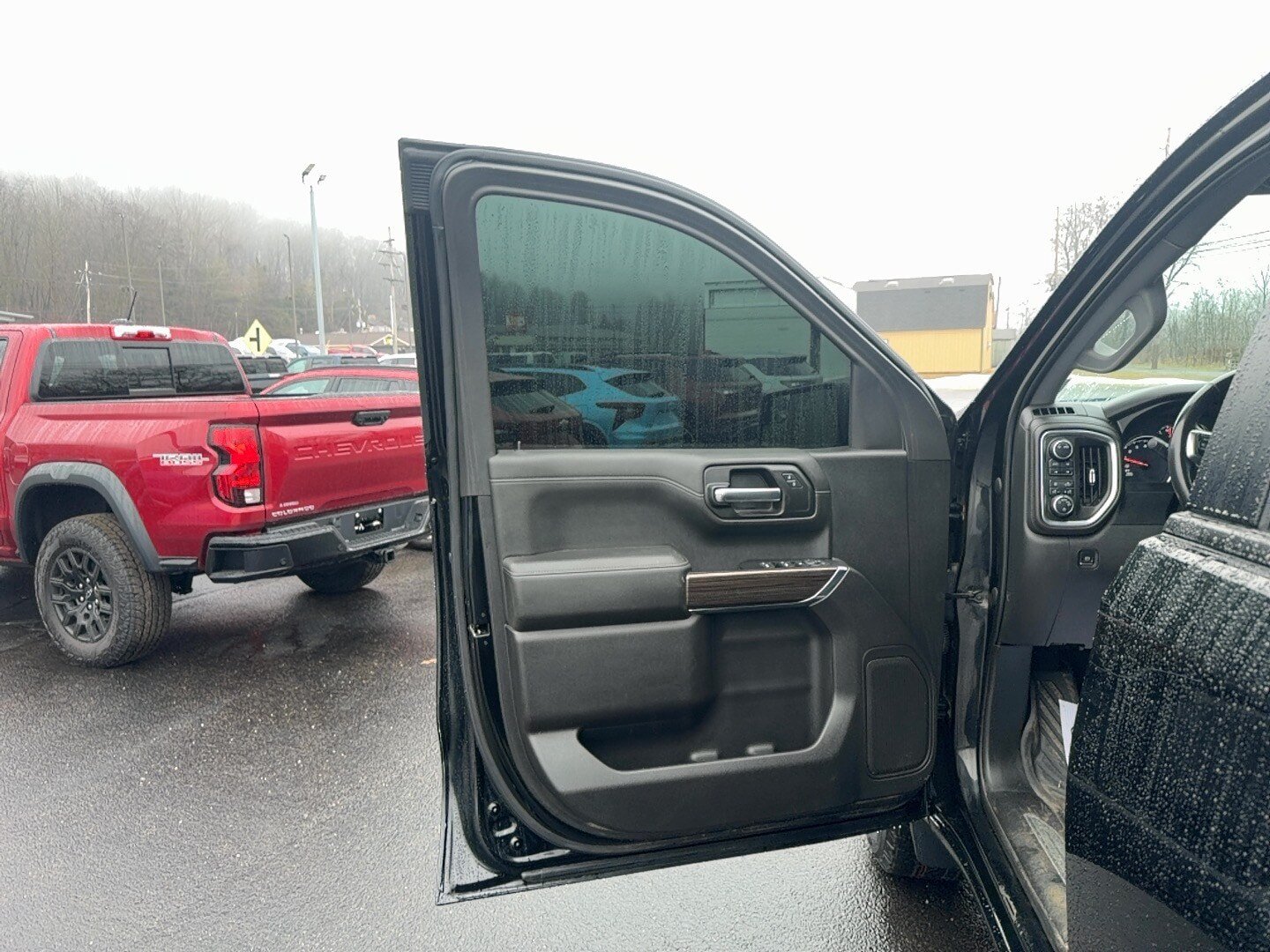 Used 2022 Chevrolet Silverado 1500 RST AWD/4WD image 13