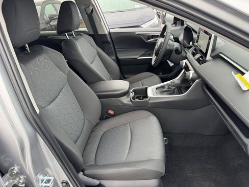New 2025 Toyota RAV4 XLE image 8