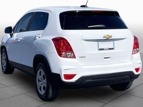 Used 2018 Chevrolet Trax LS FWD image 12