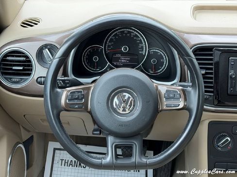 Used 2014 Volkswagen Beetle 1.8T FWD image 20