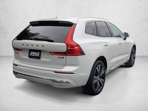 Used 2023 Volvo XC60 B5 Plus w/ Climate Package AWD/4WD image 5