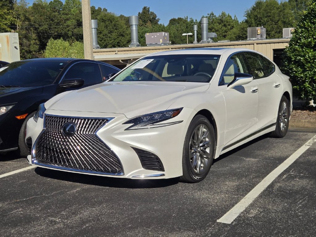 Used 2018 Lexus LS 500 w/ Accessory Package (Z2) RWD image 4