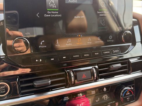 Used 2022 Nissan Pathfinder Platinum w/ Cargo Package image 8