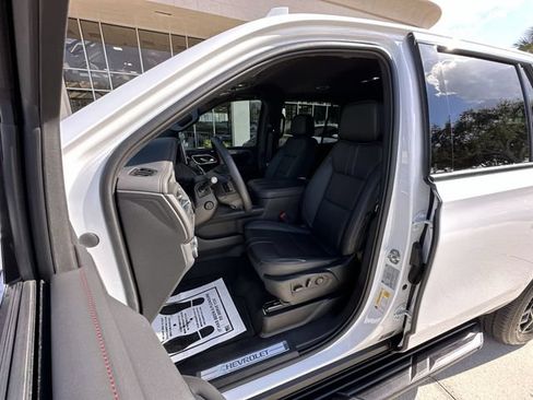 Certified 2023 Chevrolet Tahoe RST w/ RST Performance Edition AWD/4WD image 19