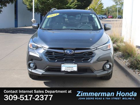 Used 2024 Subaru Crosstrek 2.0i Premium image 4