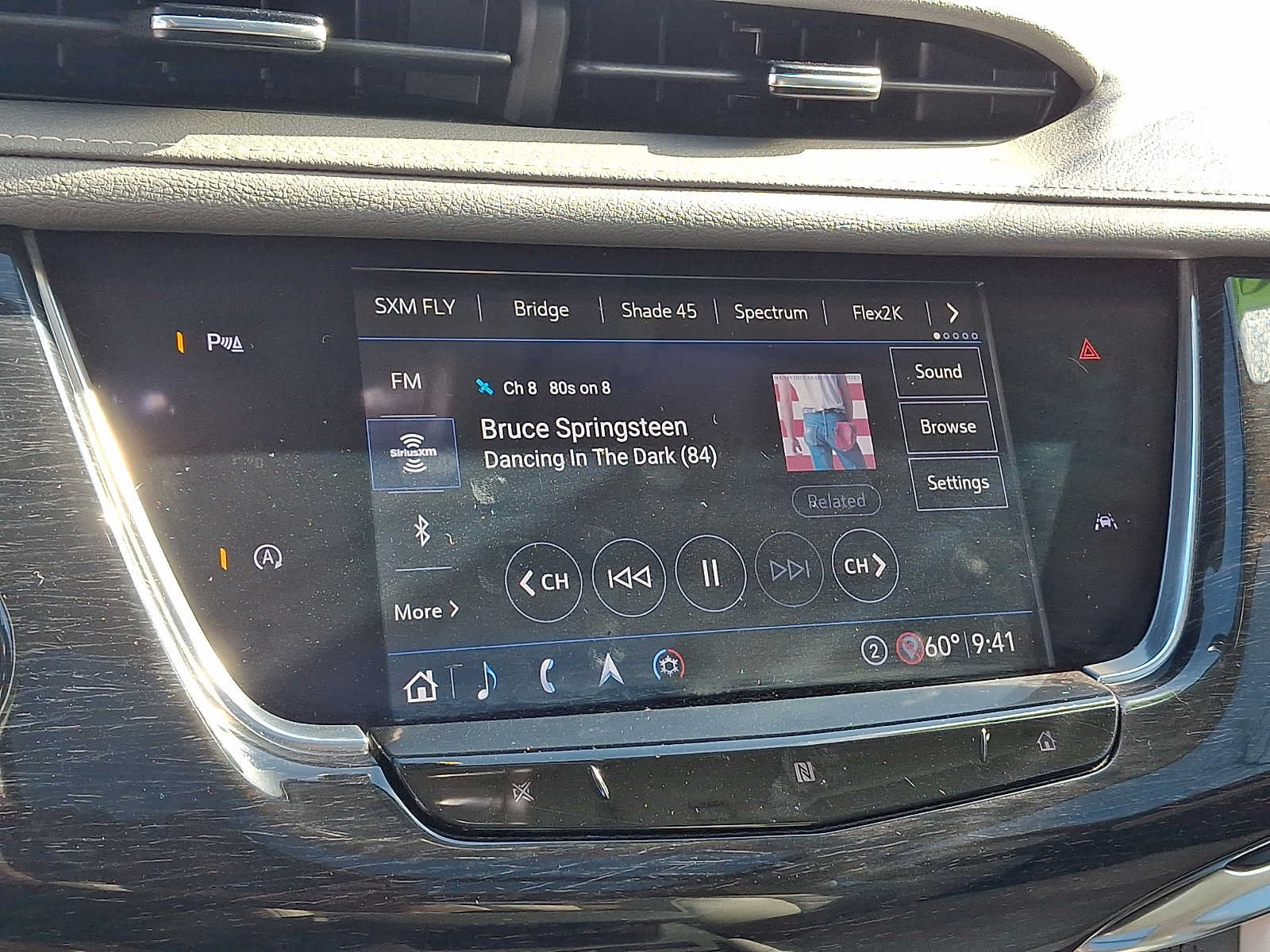 Used 2020 Cadillac XT6 Premium Luxury FWD image 18