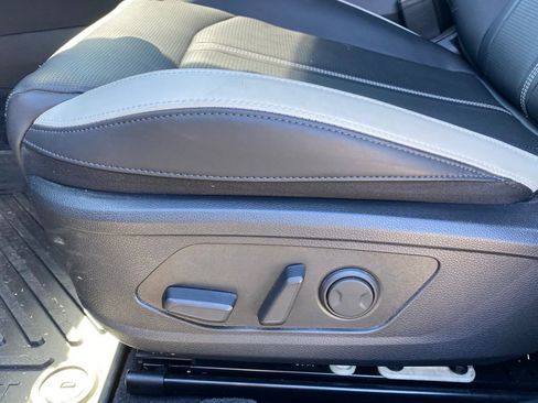 Certified 2025 Kia K5 GT-Line image 10