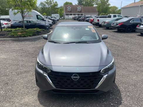 Used 2025 Nissan Sentra S FWD image 3