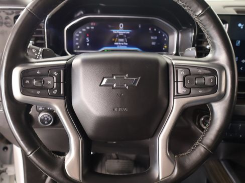 Used 2024 Chevrolet Silverado 1500 LT Trail Boss w/ Protection Package AWD/4WD image 3