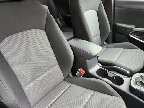 Used 2022 Kia Soul LX w/ Technology Package image 12