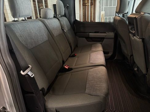 Used 2023 Ford F150 XLT w/ XTR Package image 21