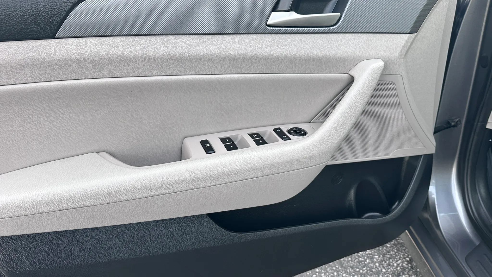 Used 2018 Hyundai Sonata SEL FWD image 11