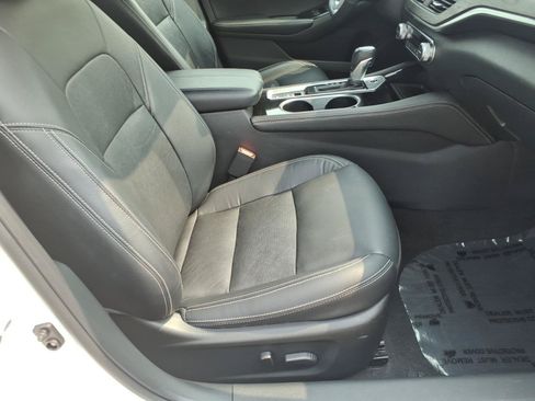Used 2023 Nissan Altima 2.5 SL FWD image 23