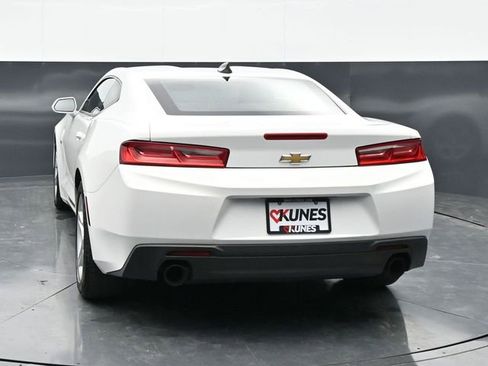 Used 2017 Chevrolet Camaro LT w/ Technology Package image 6