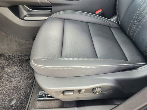 New 2026 Buick Envision Avenir image 18