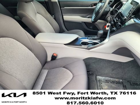 Used 2023 Toyota Camry LE FWD image 13