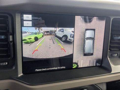 Used 2024 Ford Bronco Wildtrak image 23