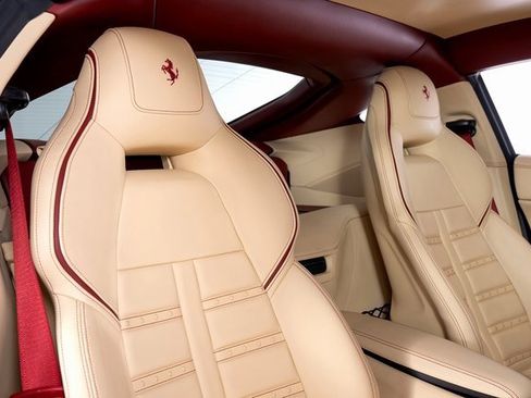 Used 2016 Ferrari F12 Berlinetta image 57