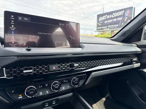 Used 2025 Honda Accord Sport image 11