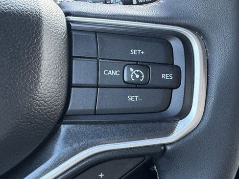 Used 2023 Jeep Wagoneer L 4WD image 18