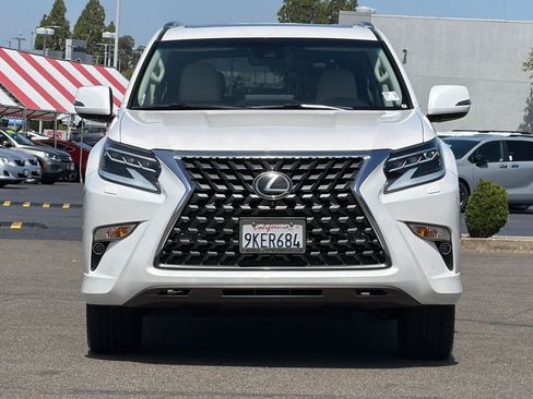 Certified 2023 Lexus GX 460 Luxury w/ Off Road Package AWD/4WD image 10