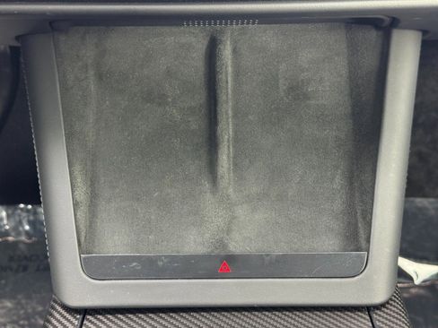 Used 2022 Tesla Model X Plaid image 33