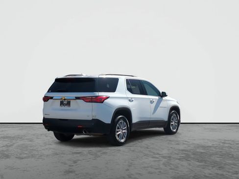 Used 2023 Chevrolet Traverse LT FWD image 8