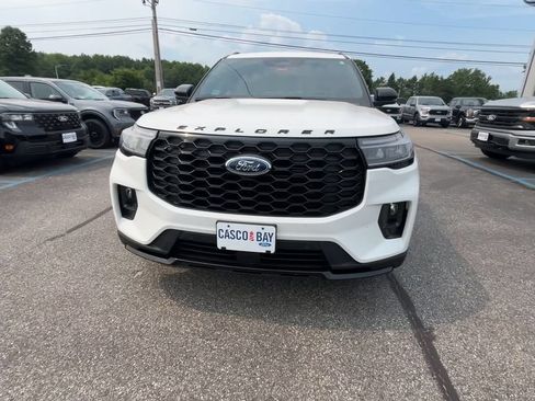 Certified 2025 Ford Explorer ST-Line w/ ST-Line Street Pack AWD/4WD image 14